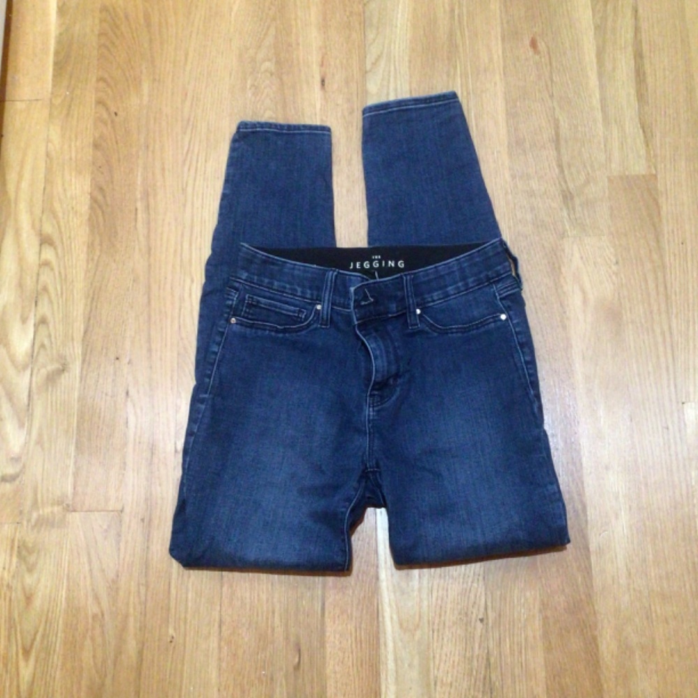 WHBM The Jeggings Dark Wash Mid Rise Jeans sz 2 - Picture 4 of 9
